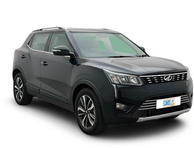 Mahindra XUV300-img